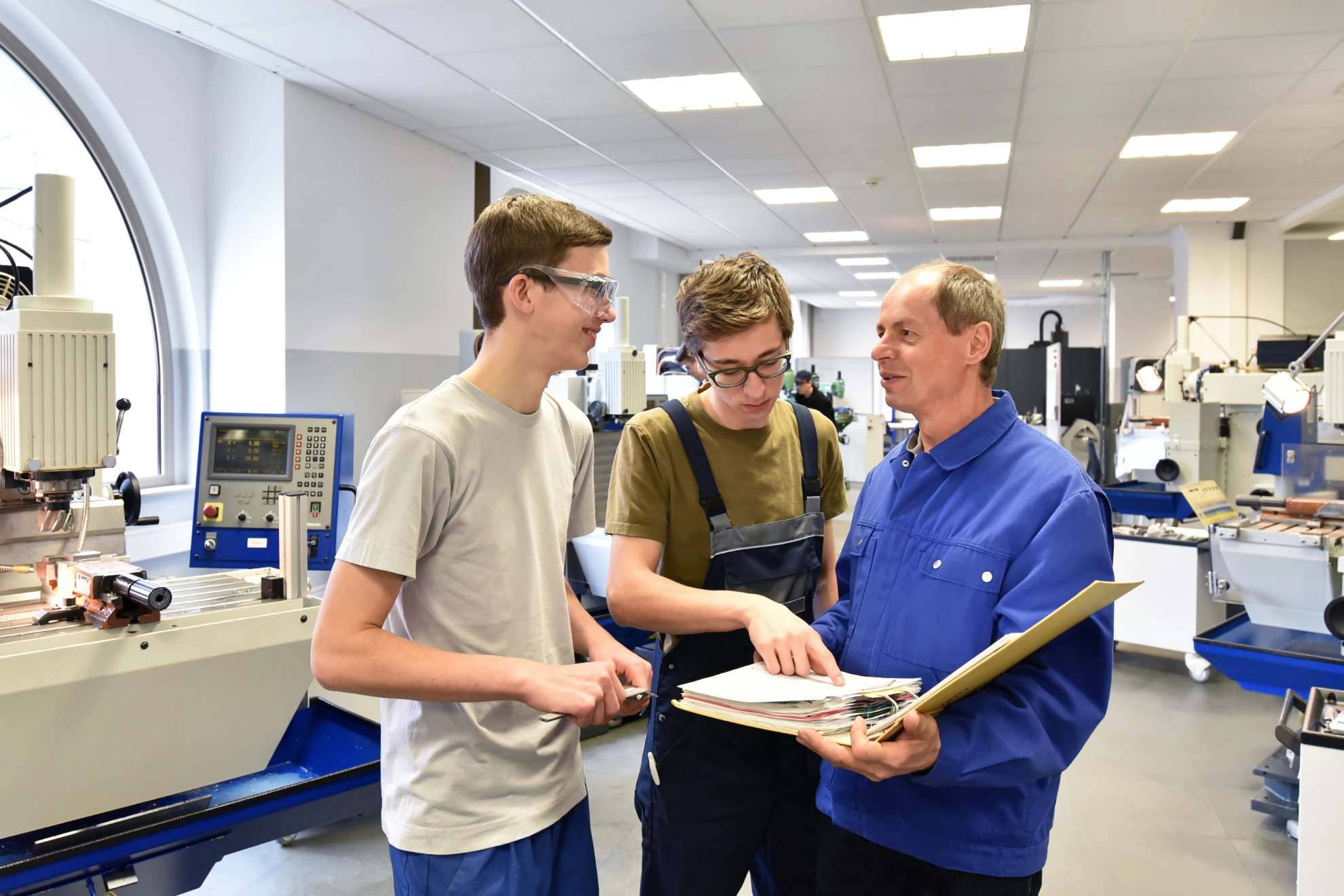 Ein wichtiges Qualitätsmerkmal der Ausbildung: Die Zahl der Azubis pro Ausbilder*in.