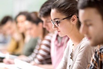 Was Tarifverträge Hochschulabsolventen bringen