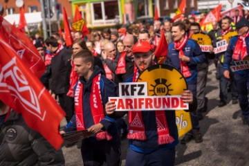Tarifabschluss: mehr Geld im Kfz-Handwerk
