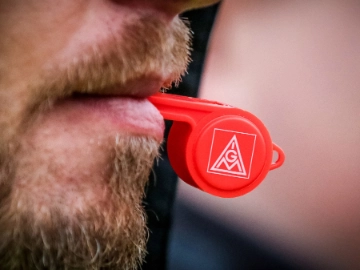 Beschäftigte von Stute Logistics willensstark