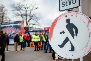 Wie Werkverträge Belegschaften spalten