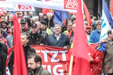 Jörg Hofmann: Weitermachen wie bisher ist keine Option