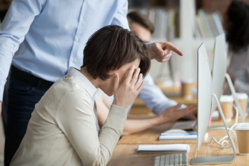 Jeden Tag zum Rapport