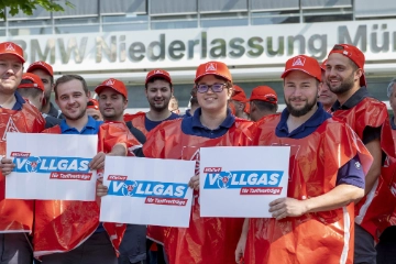 Mindestens 2,7 und 2,6 Prozent mehr Geld für bayerische Kfz-Beschäftigte