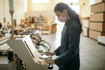 Covid 19 als Arbeitsunfall: Auf was Beschäftigte achten müssen